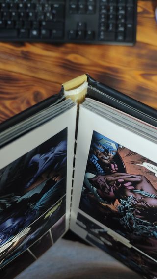 Nuevos Vengadores Fuga Marvel Deluxe