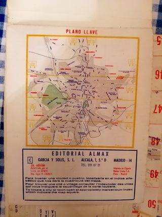 Lote mapa Madrid y Banderin Cruz Roja