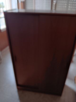 Lote muebles camas mesillas armario etc.