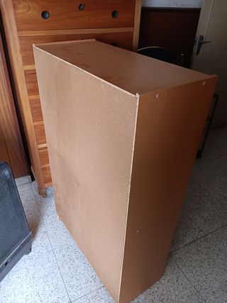 Lote muebles camas mesillas armario etc.