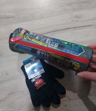 Astuccio più guanti Cars nuovi