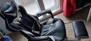 Silla gamer vinsetto con reposapies