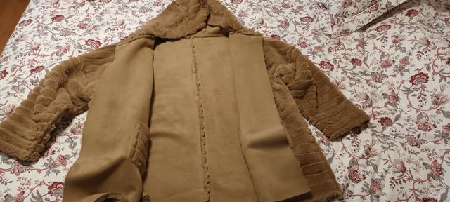 Chaquetón camel reversible