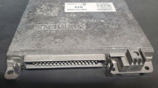 ECU centralita motor Renault Safrane 2.2  SIEMENS