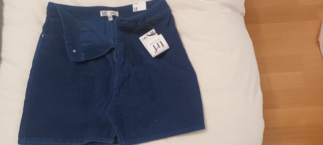 Falda de pana azul marino