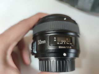 Camara de fotos Nikon DSRL D5500 con accesorios