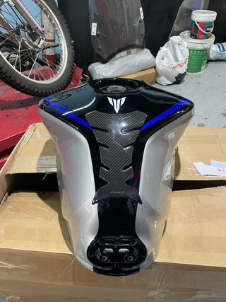 Deposito Yamaha MT09 SP