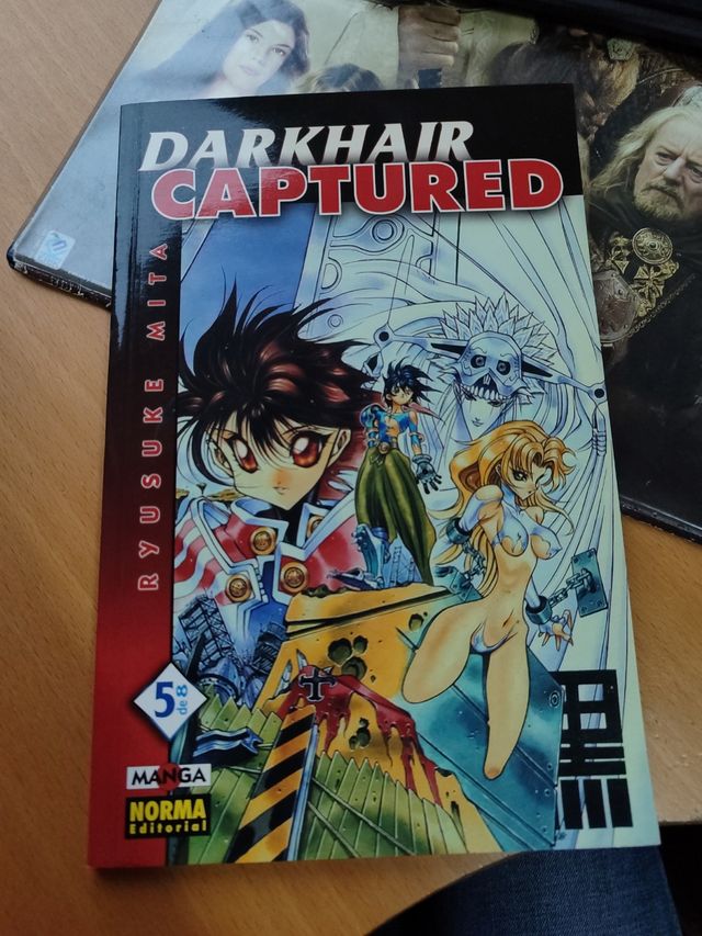 Manga Darkhair captured num 5