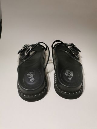 Sandalias transparentes