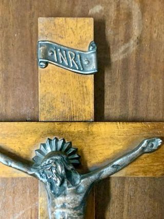 ANTIGUO CRUCIFIJO DE PARED