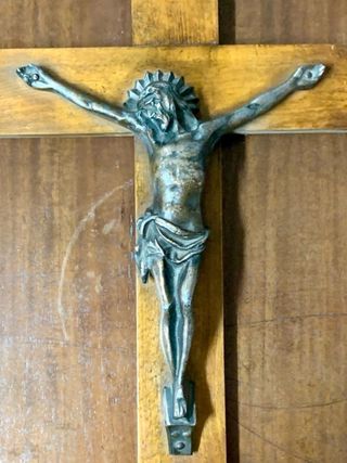 ANTIGUO CRUCIFIJO DE PARED