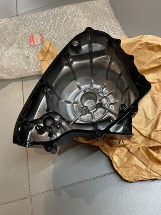 Tapa alternador suzuki GS500 89/96