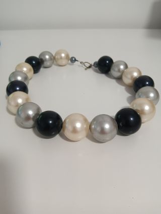 Gargantilla de esferas