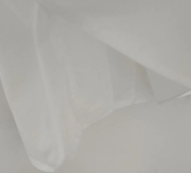 Carolina Herrera ladies blouse size 6 M