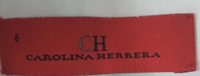 Carolina Herrera ladies blouse size 6 M