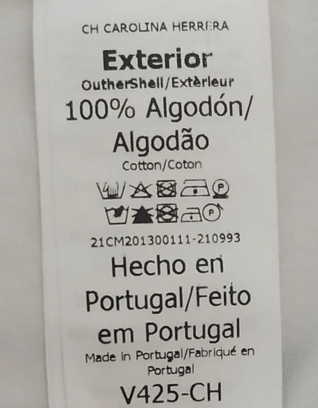 Carolina Herrera ladies blouse size 6 M