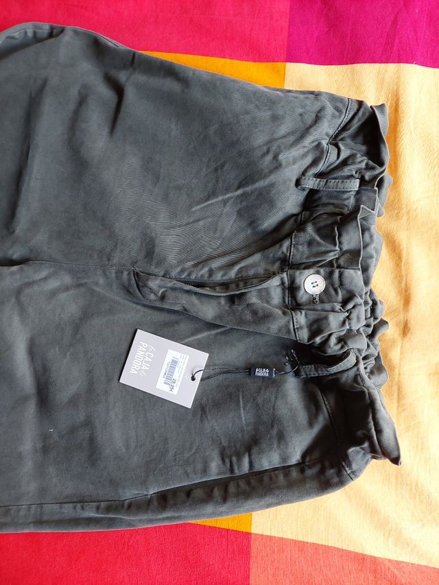 Pantalón paperbag kaki La Caja de Pandora