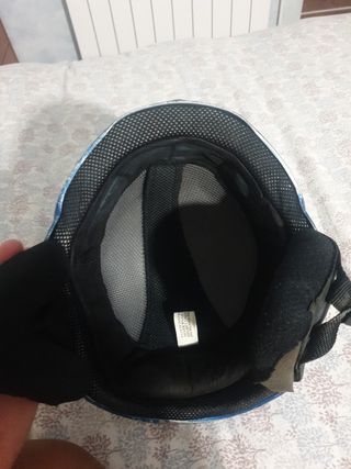 Casco de esquí.