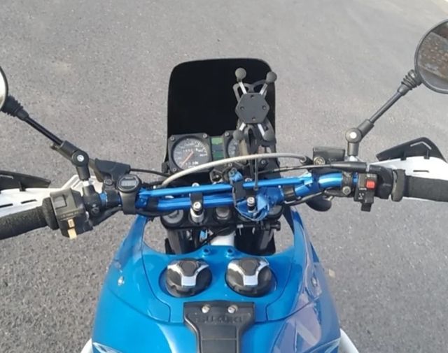 Pantalla Suzuki DR BIG