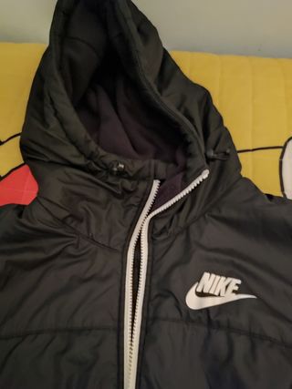 Chaqueta nike.perfecta