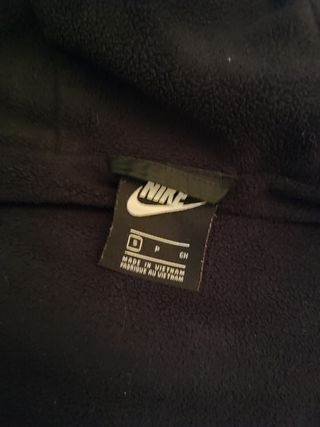Chaqueta nike.perfecta