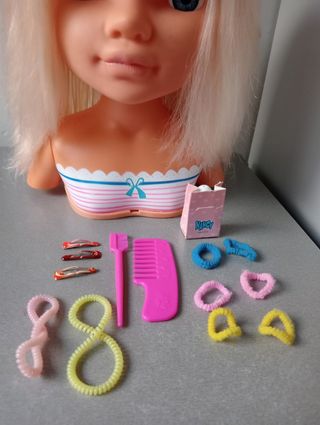  Muñeca Nancy Busto peluquería y maquillaje