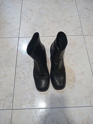 Botines piel negros n° 38