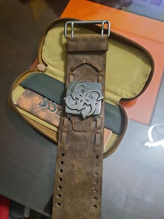 Reloj Guess caballero cuero