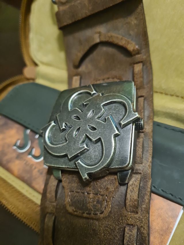 Reloj Guess caballero cuero