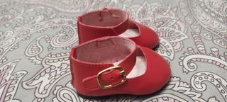 MUÑECA GRANDE 36cm JAGGET ROPA  Y CALZADO