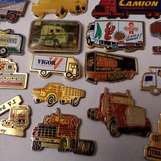 Pins Camiones, tractores, tanques...