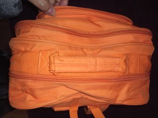 Mochila NUEVA naranja: 7 cremalleras