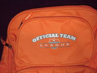 Mochila NUEVA naranja: 7 cremalleras
