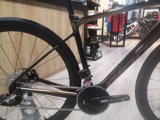 Giant Defy Advanced Pro 2 Axs