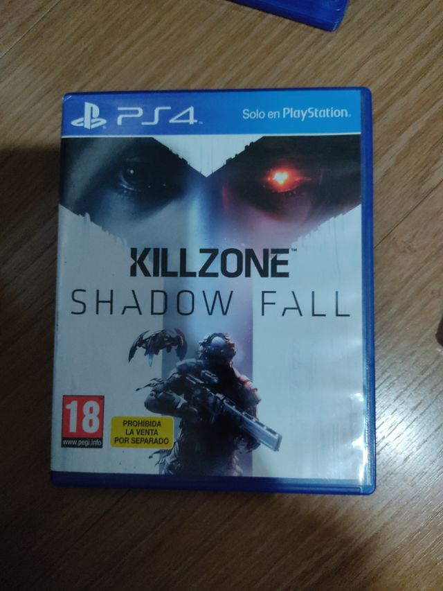 Ps4 con dos mandos y juegos