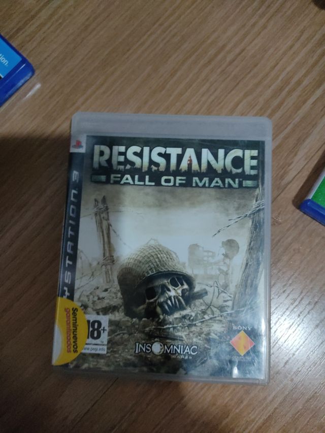 Ps4 con dos mandos y juegos