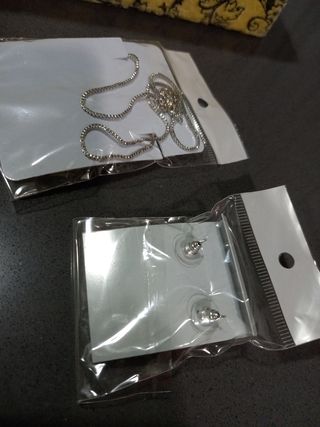 Conjunto collar y pendiente