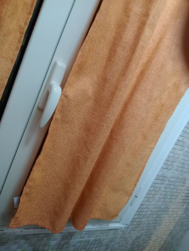 Tende e portierini arancio