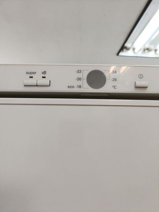 congelador Vertical Siemens  1 puerta