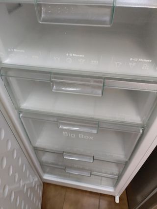 congelador Vertical Siemens  1 puerta