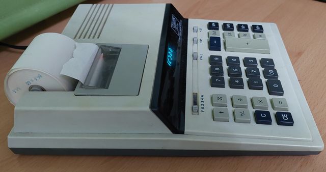 CALCULADORA ELECTRONICA ESCRITORIO CITIZEN CX-220