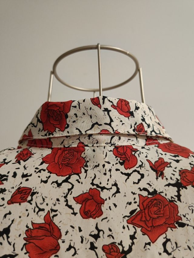 Camicia stampa rose rosse vintage 80s L