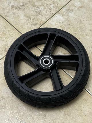 Rueda maciza patinete