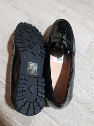 Zapatos charol negros N° 37