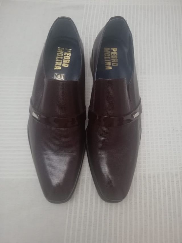 Zapatos caballero burdeos