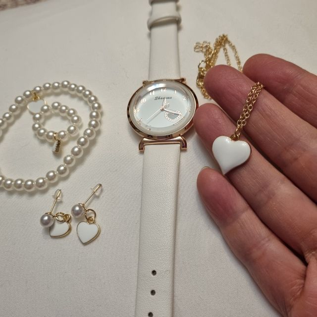 Bonito Lote nuevo a estrenar