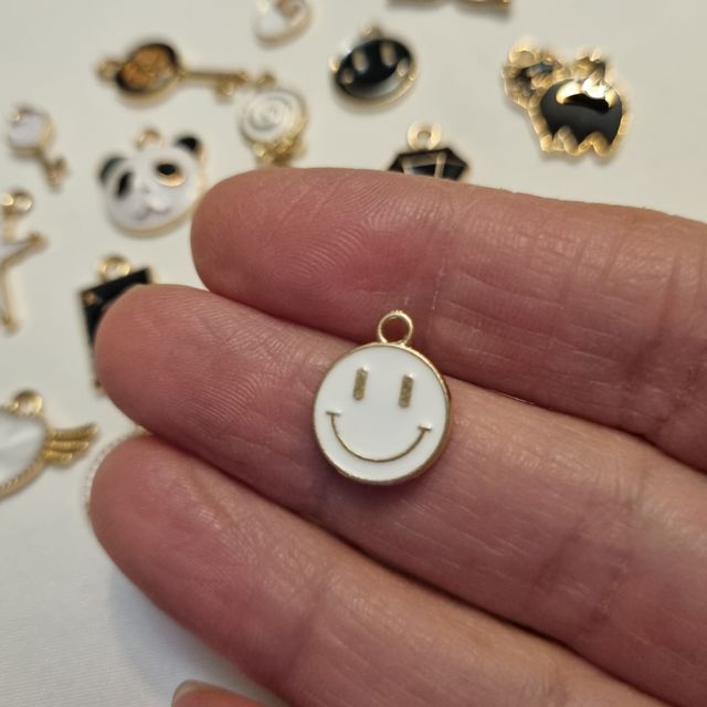 Lote 20 colgantes metálicos Nuevos