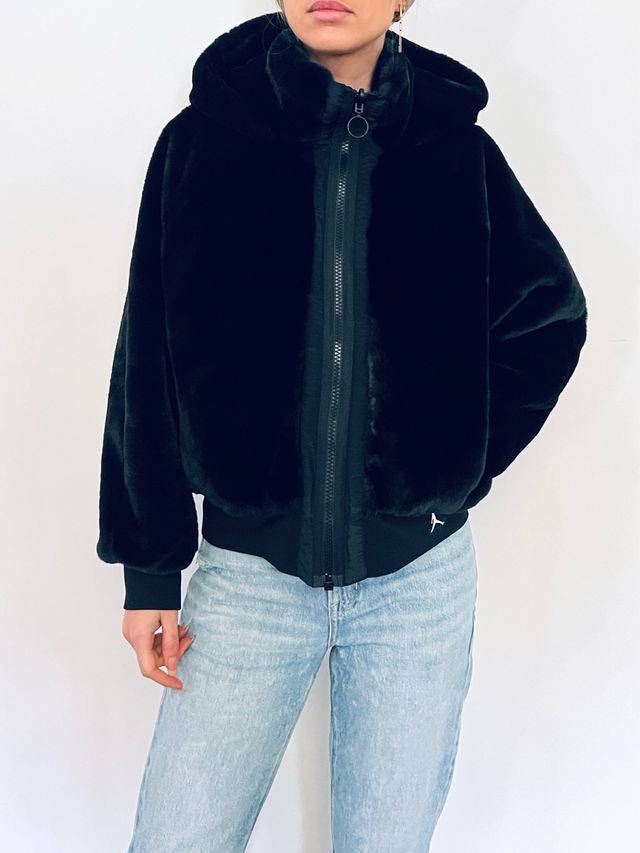 cazadora JORDAN 2 en 1 reversible