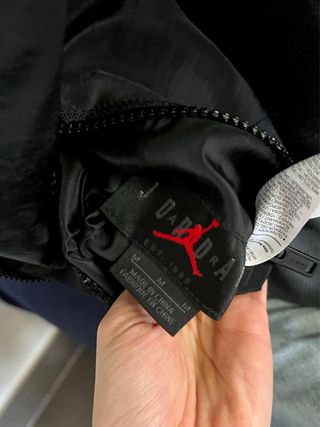 cazadora JORDAN 2 en 1 reversible
