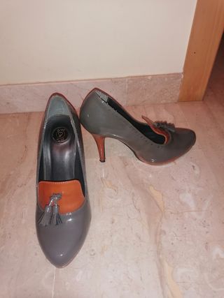 Zapato de tacón